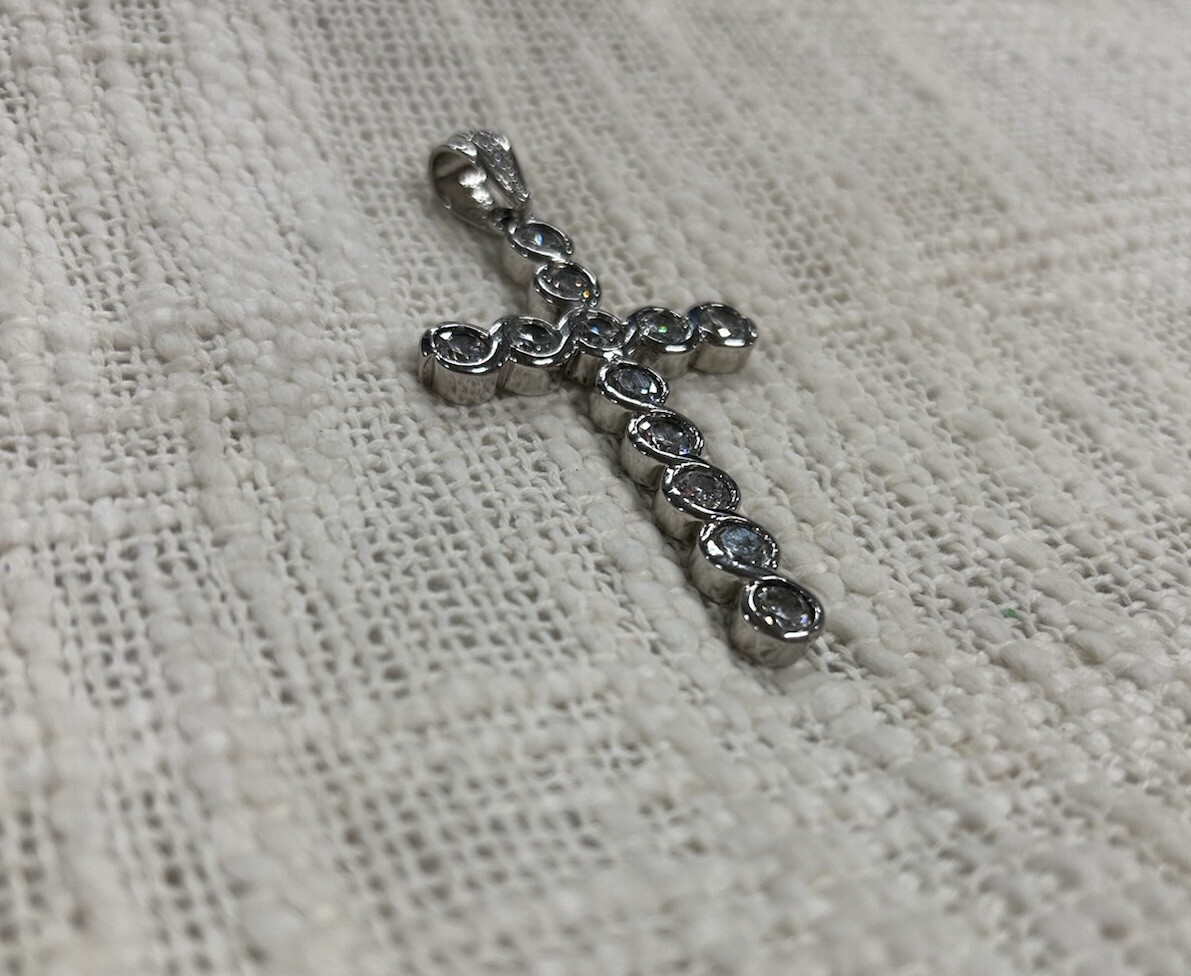 AJS 925 Sterling Silver Cross Pendant Charm Colorless Stones