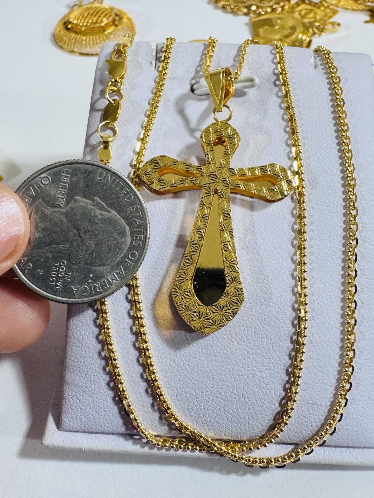 Saudi Dubai 22K Solid 916 Real Gold Cross Set Necklace 20” Long 9.55g 2.2mm