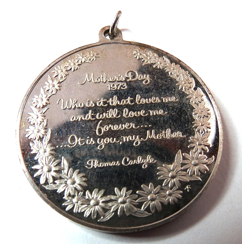 VTG 1973 MOTHER’S DAY LOVE 925 STERLING SILVER PENDANT FRANKLIN MINT 31MM 14gr