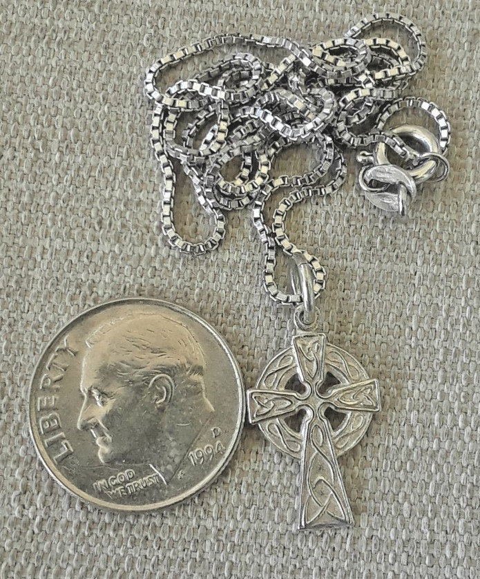 VTG .925 Sterling Silver Irish Celtic Ornate Cross Pendant Necklace 18″ Chain