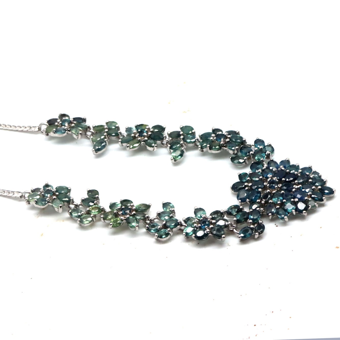 925 Sterling Silver Bluish Green Sapphire Made in Thailand Necklace 21 in