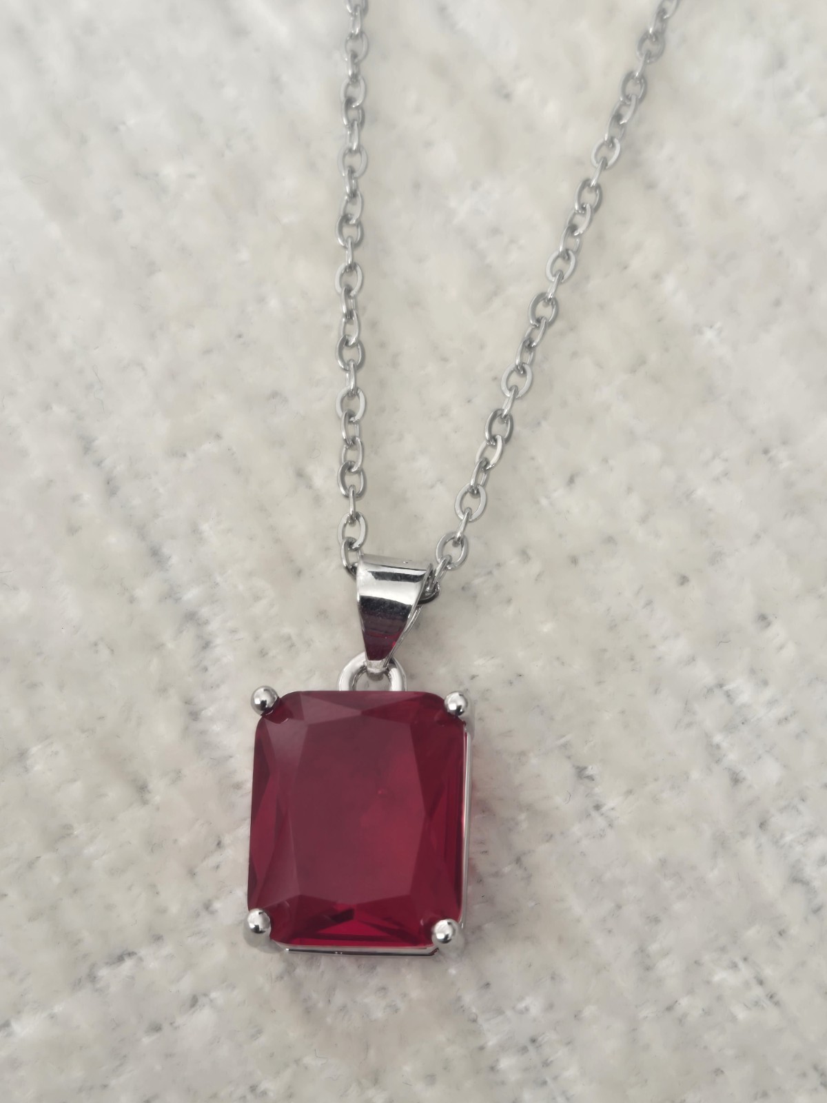Sterling Silver Red Cube Crystal 20 Inch Adjustable Necklace. UK Seller