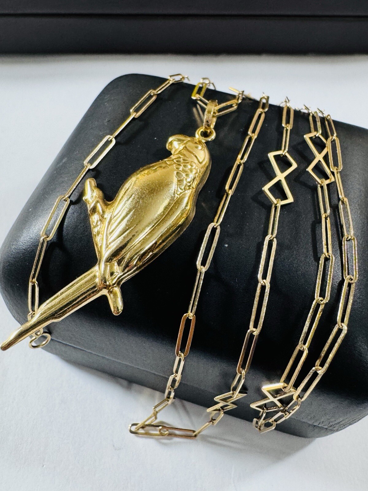 18K 750 SAUDI Gold Rolo Chain Eagle Bird Necklace 25/31” long 4/5mm 6.6g