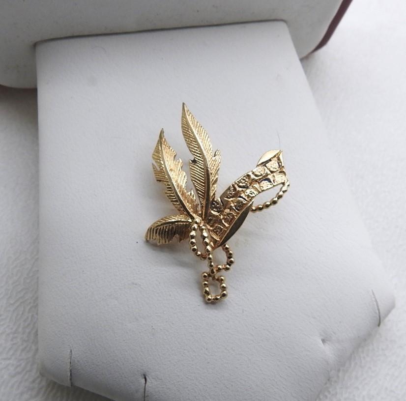 14K Yellow Gold Leaf style Unique Pendant 2 Grams 1 1/8″ Inch