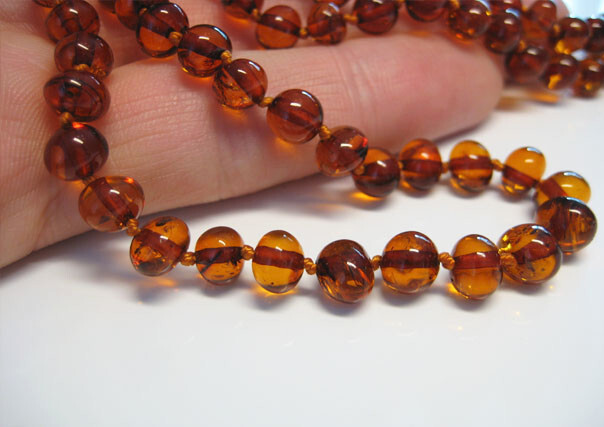 Genuine Amber Beautiful Baltic Amber Necklace 24 inches !!!