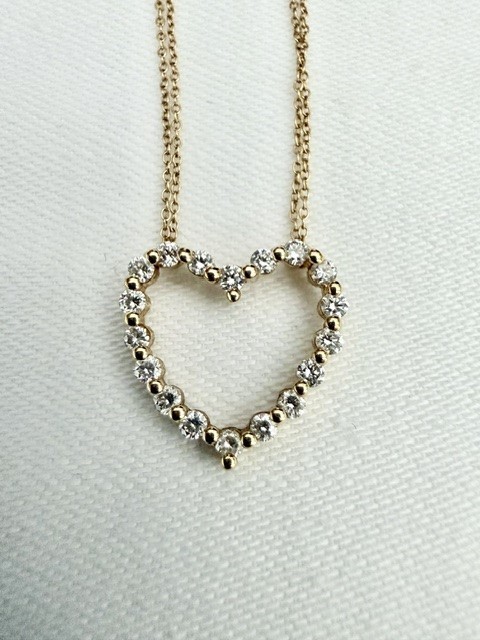 18K Gold Double-Strand Diamond Heart Pendant Necklace/0.55 CTW Natural Diamonds