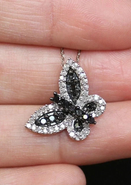 2Ct Round Cut Lab Created Diamond Women’s Pendant 14k White Gold Plated Silver