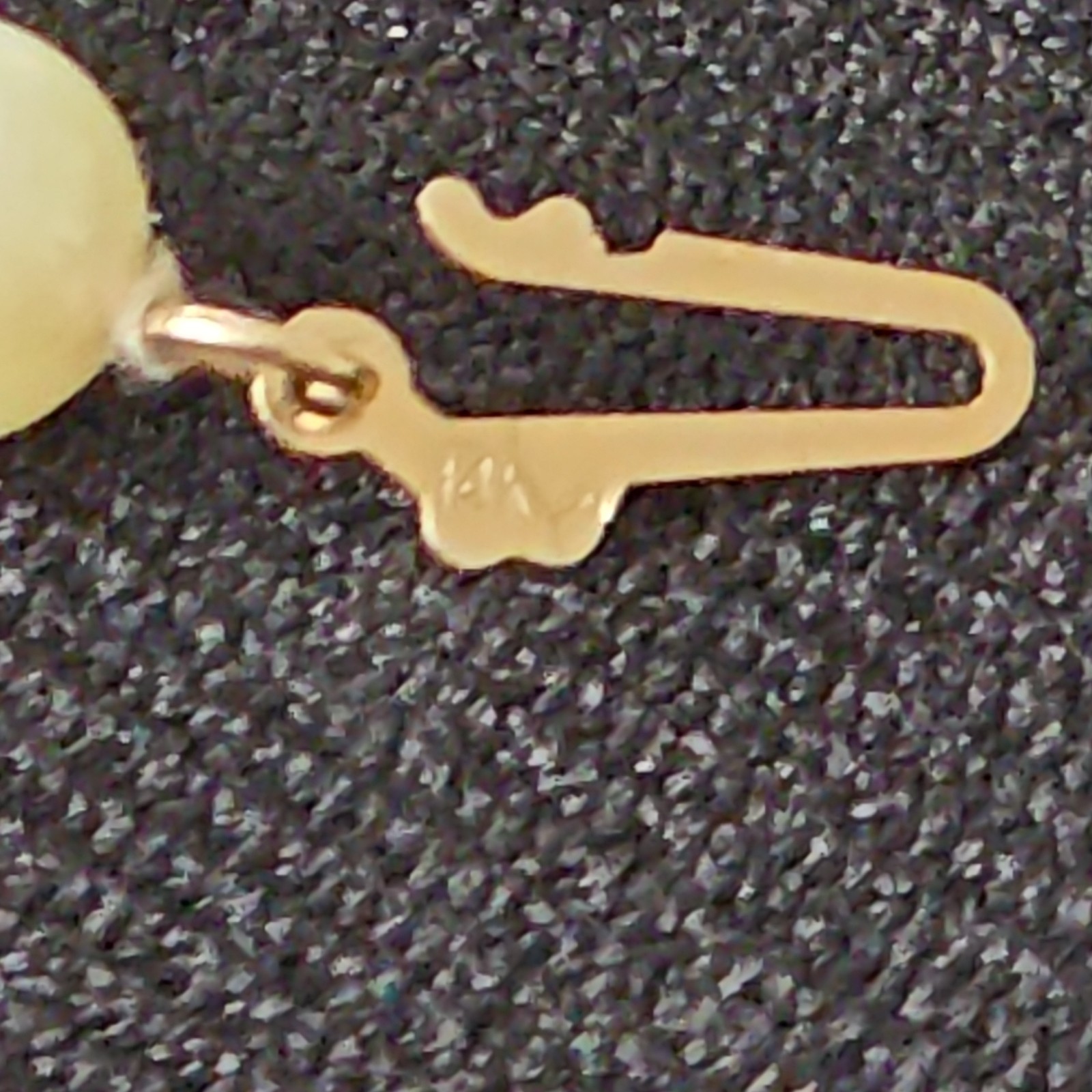 Pearl Beaded Necklace 19in 14K Yellow Gold Hook clasp White Round Pearls