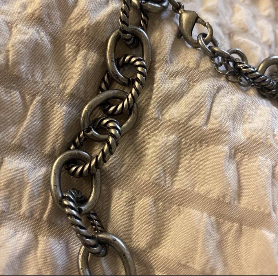 VCLM Textured Thick Dark Gray Chain Necklace
