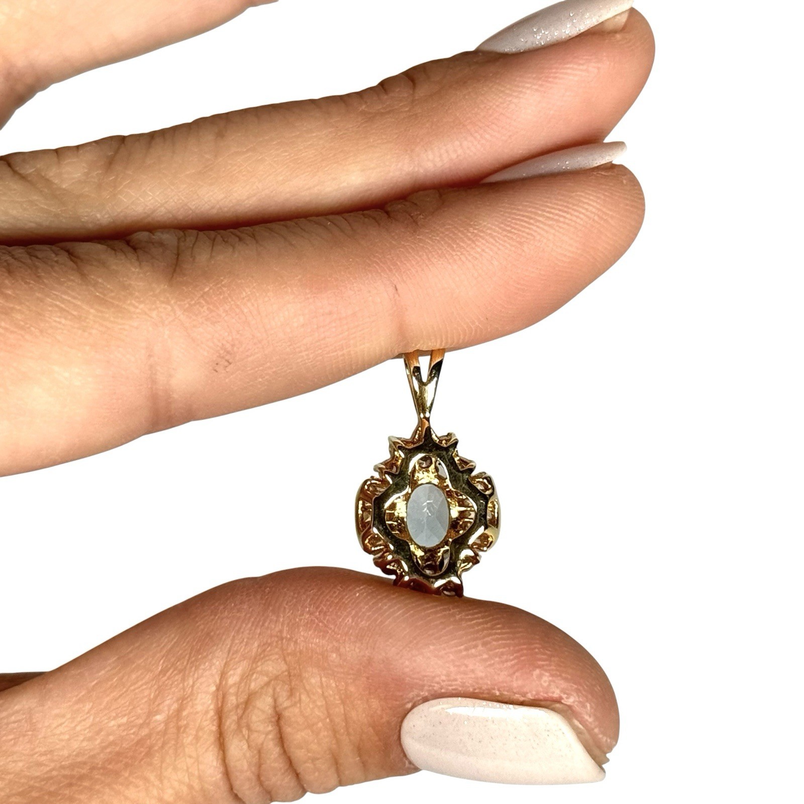 Vintage Gold Plated Pendant Light Blue Gemstone Oval Facetted Topaz Aquamarine