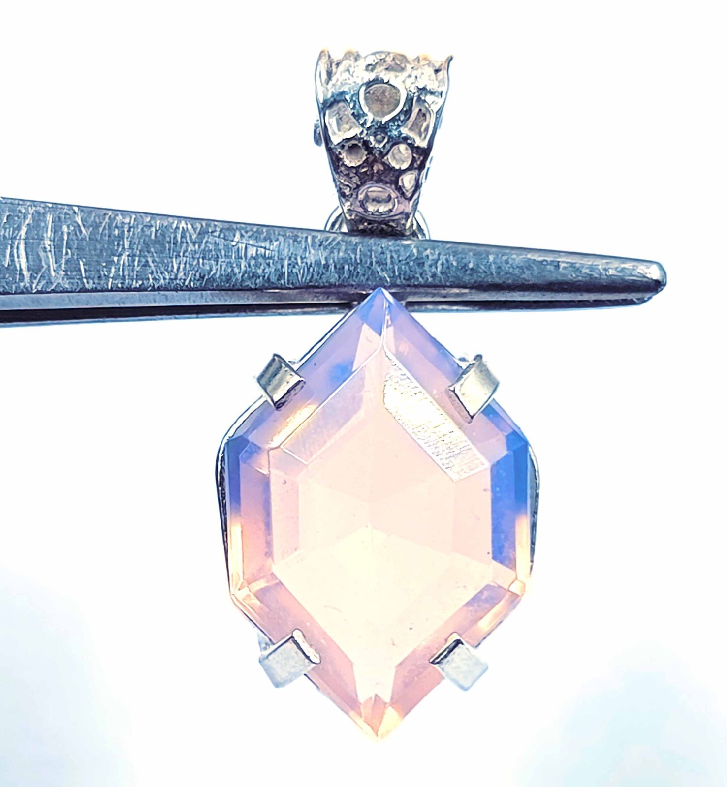 FANCY CUT 31 CT LIGHT PINK OPAL 925 STERLING SILVER PENDANT WITH FREE CHAIN KKO