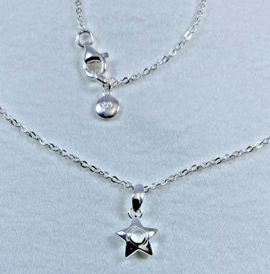 Kit Heath Sterling Silver June Birthstone Moonstone Star Necklace 16/18″ NWT