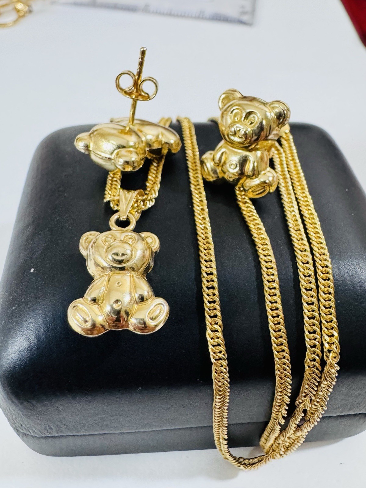 18K 750 Gold Bear Set Earring & Necklace 15.6”/16” Long 6.5g 2.2g