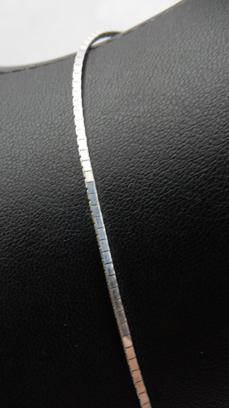 VINTAGE 925 STERLING SILVER 1.4MM WIDE BOX CHAIN 16″ NECKLACE, ITALY, 7.4 GRAMS