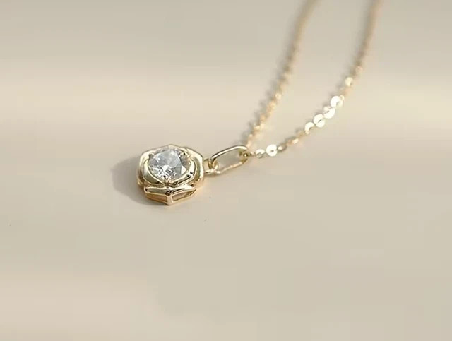 Lab Grown Diamond Solitaire Pendant In 1.00Ct Round Cut 14K Yellow Gold Plated