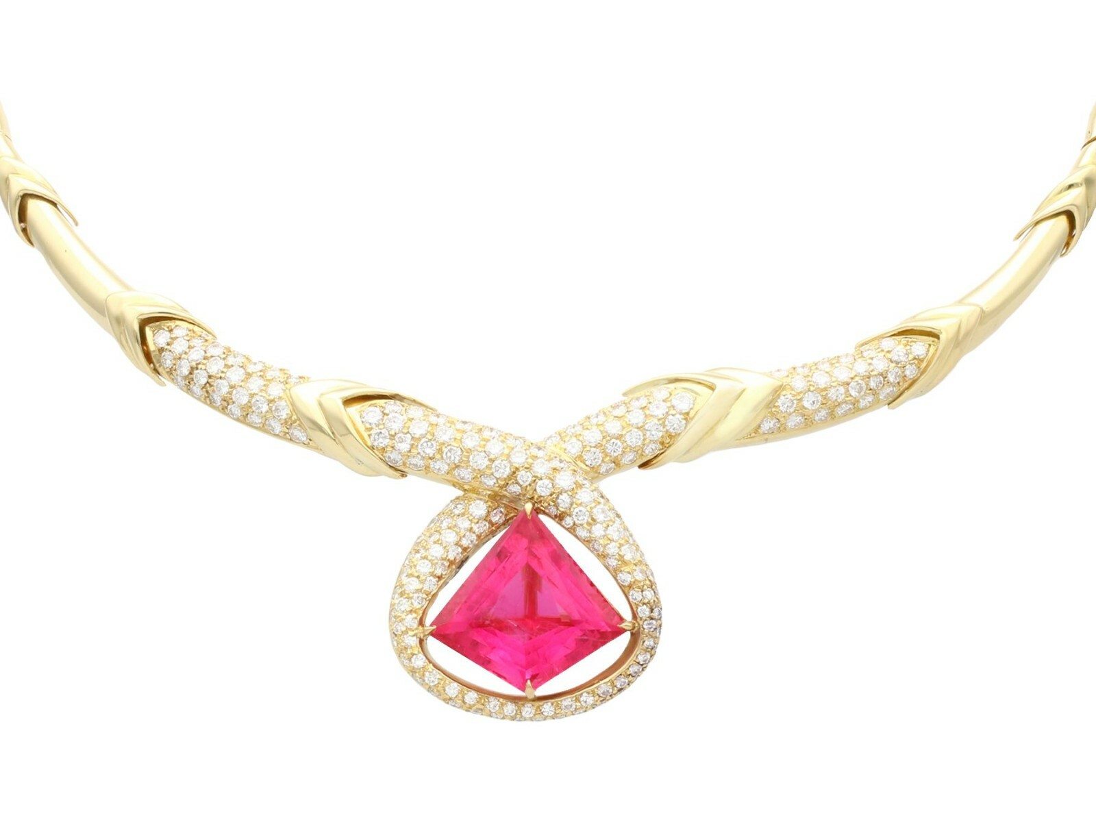 15.65 Ct Pink Tourmaline and 6.90 Ct Diamond 18k Yellow Gold Necklace Vintage