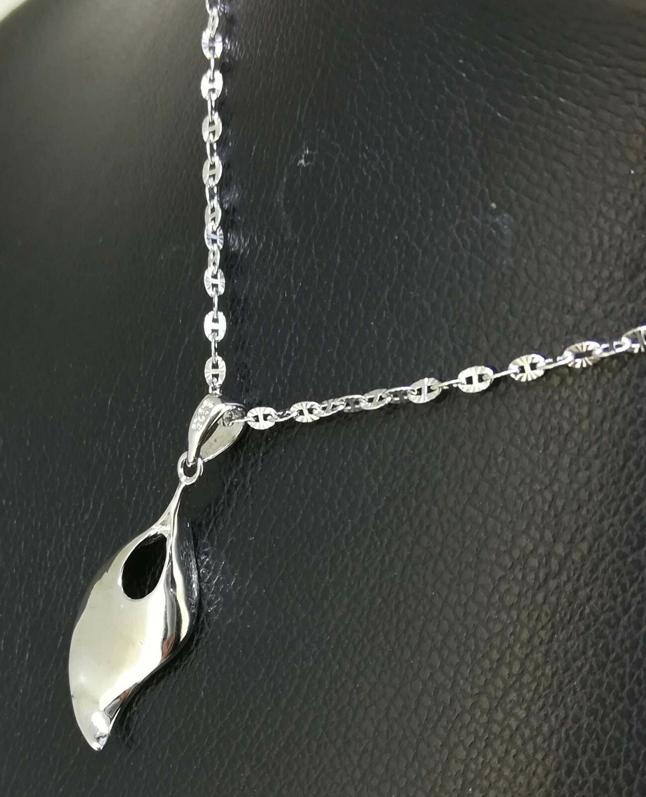 Elegant Genuine Solid 925 Sterling Silver Leaf Pendant N-A898 Woman Gift