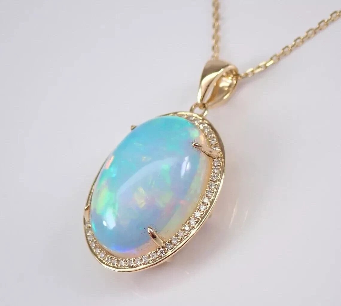 5.00Ct Lab-Cr rated Oval Cut Fire Opal Halo Pendant 14K Yellow Gold Plated