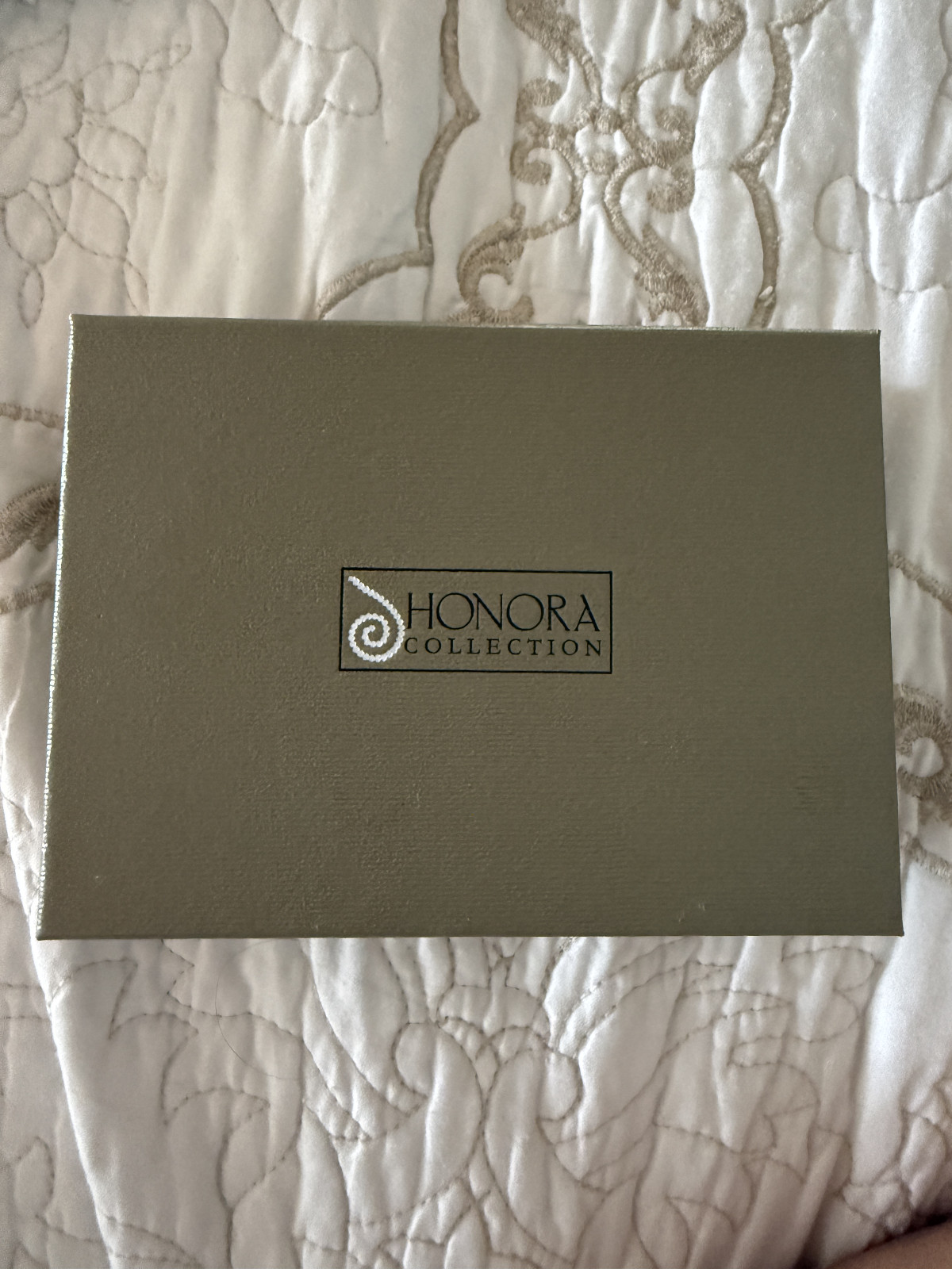 Honora Collection fresh water pearl necklace w blue suede