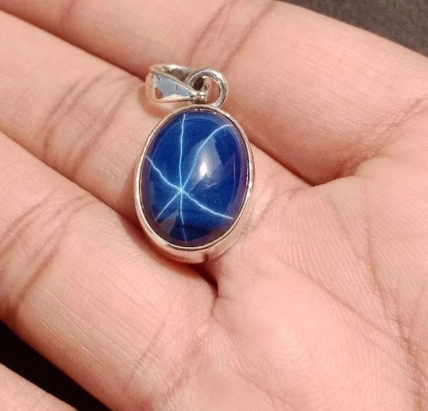 18 Ct Natural Blue Star Sapphire Oval Cabochon 6 rays 925 Solid Silver Pendant