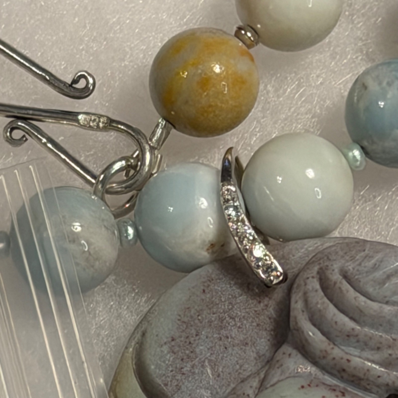 HAND CARVED NATURAL JASPER LADY PENDANT AMAZONITE PEARL NECKLACE EARRING SET
