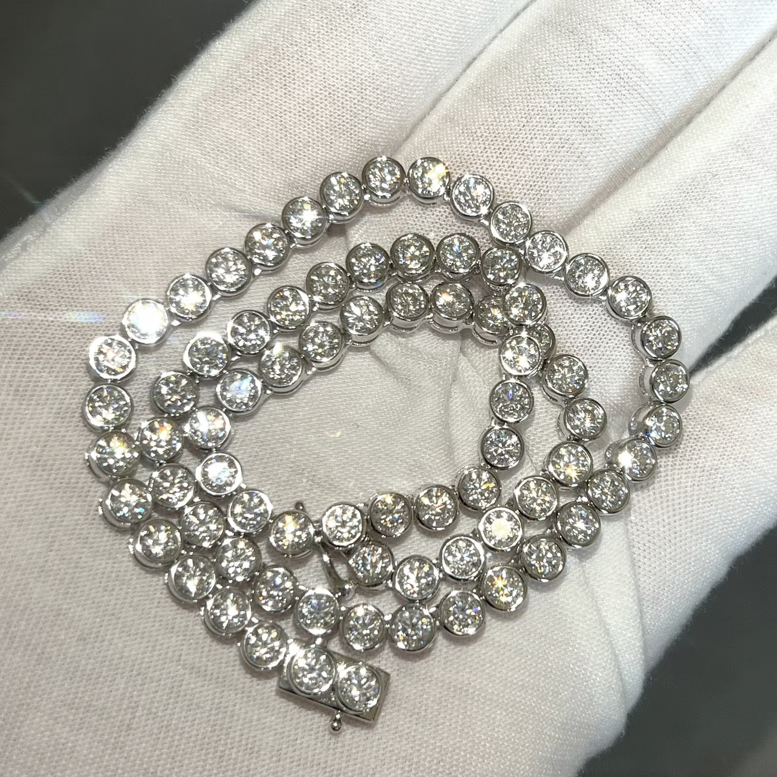 20Ct Lab Created 4MM Bezel Set Diamond Tennis Necklace 14k White Gold Plated 16″