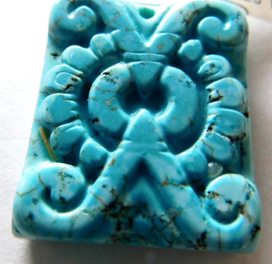 TURQUOISE COLOR MALACHITE PENDANT $32.OO