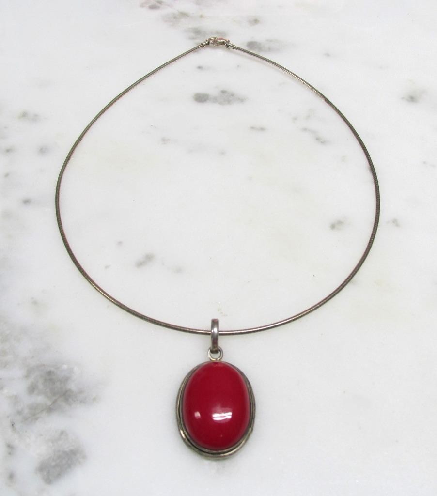Unknown Red Stone Sterling Silver Pendant w/ 16″ Sterling Chain ~ 19.8g ~ 2-K182