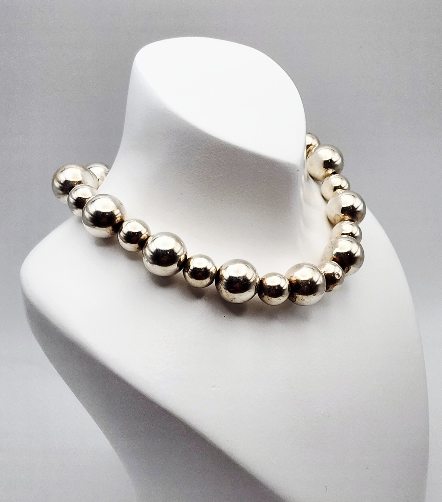 Vintage Sterling Silver Alternating Size 9mm/12mm Ball Bead Necklace 24″