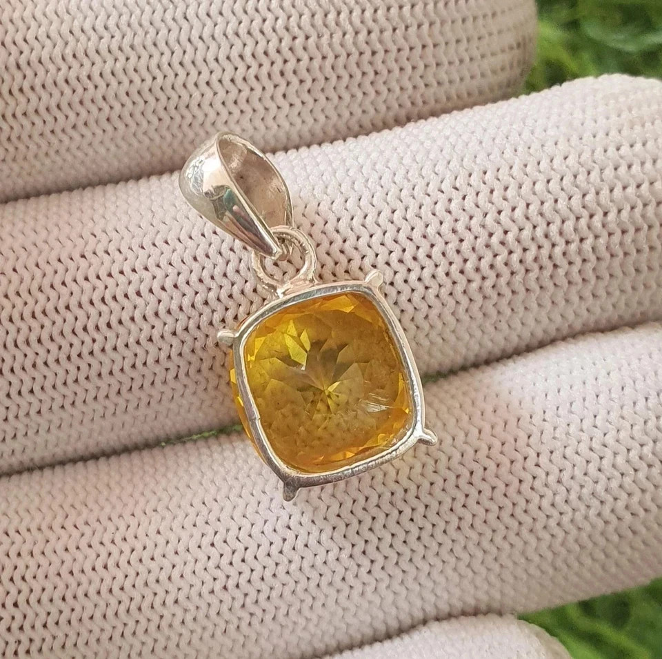 Natural Yellow Sapphire 25 Ct Cushion Cut 925 Solid Silver Pendant Gemstone