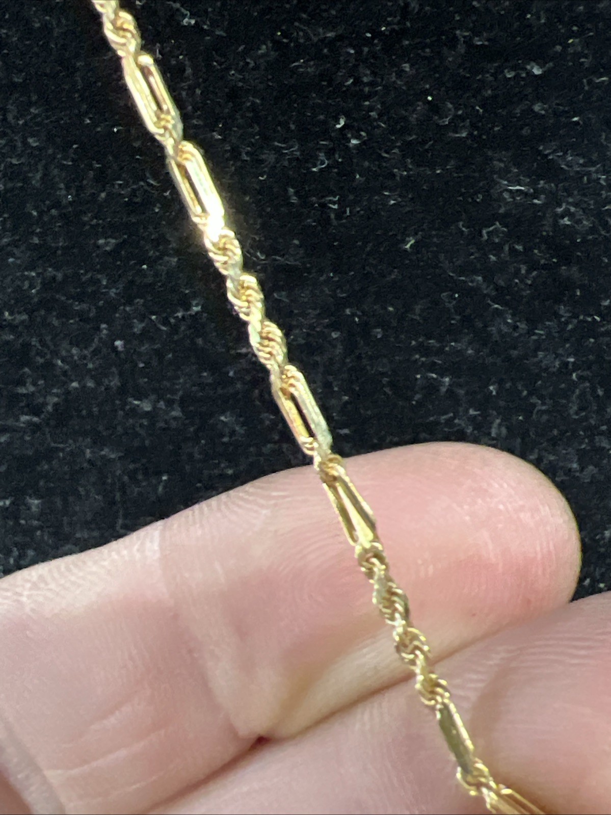Solid 14k Gold Rope Chain Necklace 18 Inch About 4.6 Grams Amazing Shape! G1