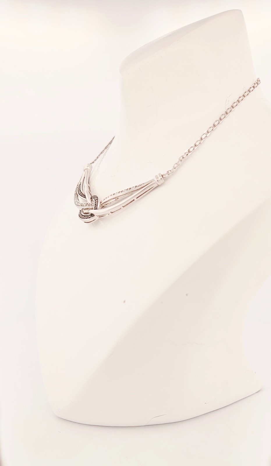 Louis J Meyer sterling silver genuine black & white diamond necklace 17.5″