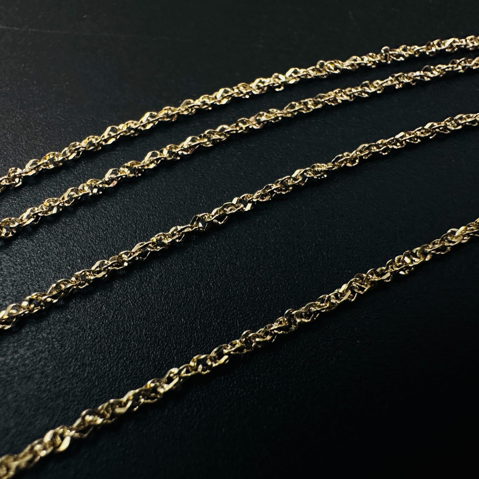 10K Yellow Gold Diamond-cut Prince of Wales Link Chain Necklace, 1.1mm, 17 3/4″