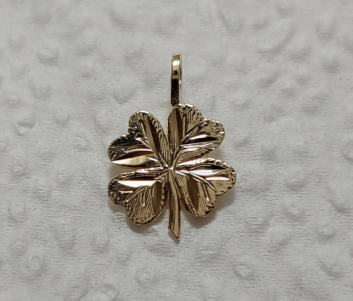 New 14k 4 Leaf Clover Lucky Charm Pendent