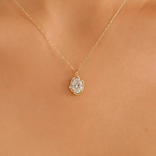 IGI 3.10 Ct Oval-Cut EF/VS1 Lab Grown Diamond Solitaire Pendant 14k Yellow Gold