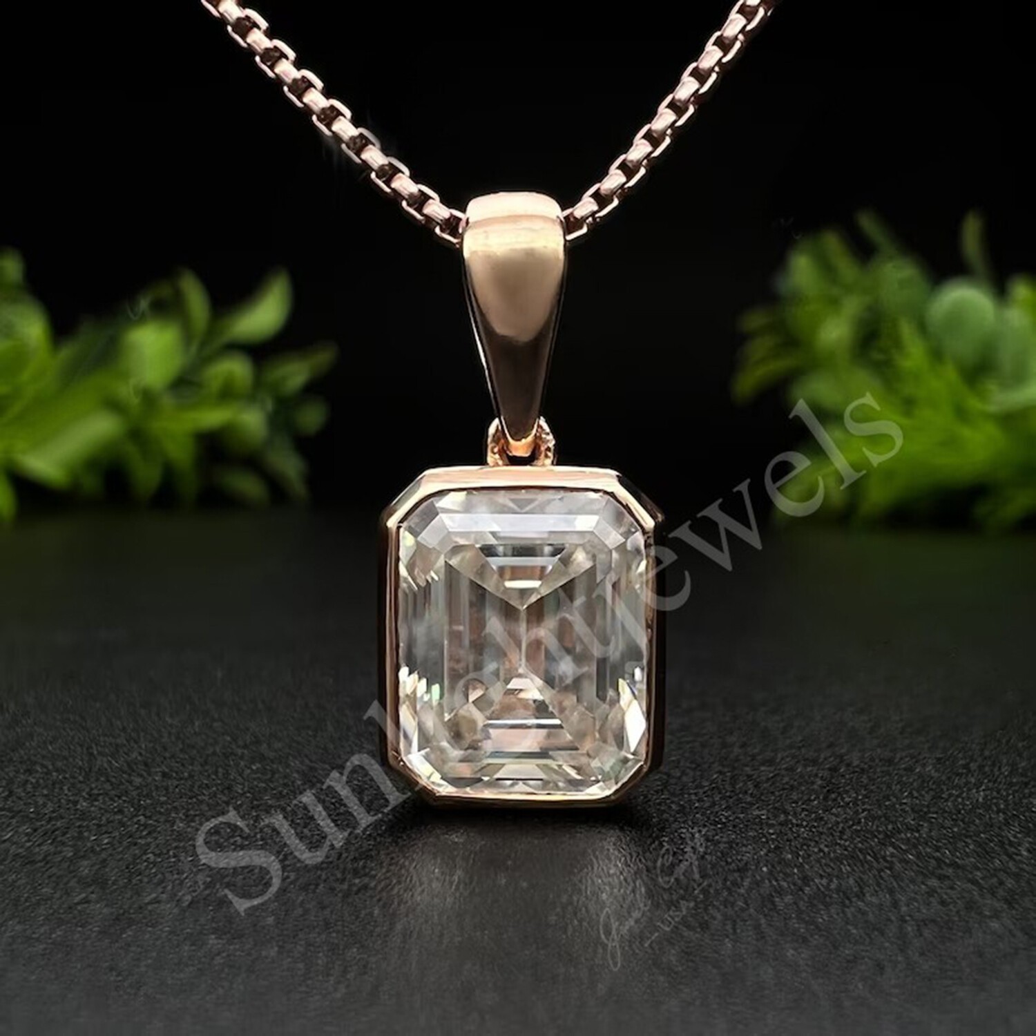 Emerald Cut Lab Grown Diamond Solitaire Pendant 3.8 Ct in 925 Silver – Lustrous