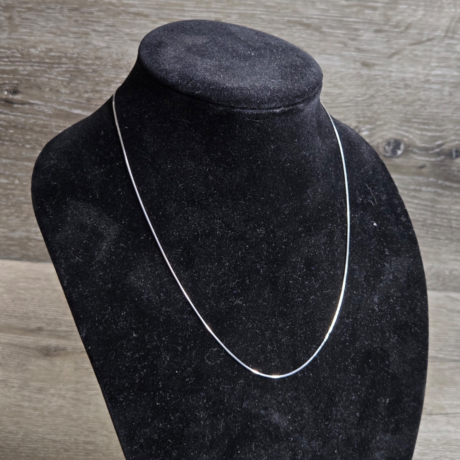 925 Sterling Silver Necklace Round Snake Chain 20″ Inch Italy Lobster Clasp