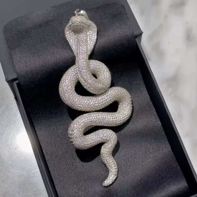 4Ct Round Cut Real Moissanite Custom Buss Down Snake Pendant 925 Sterling Silver
