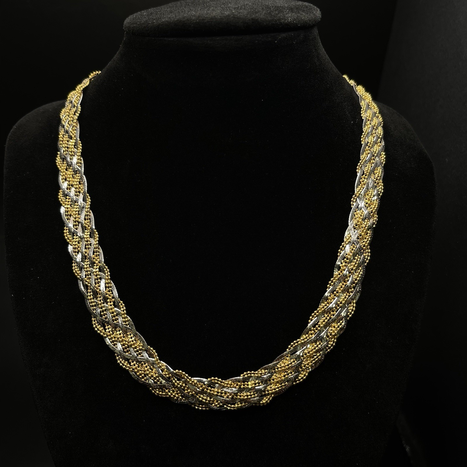 10K Yellow & White Gold Two-Tone Braided Herringbone Necklace 17” (21.1g)