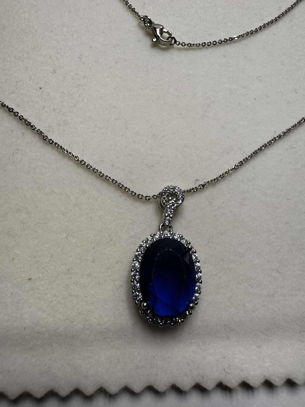 fashion Saphire pendant crystal 18k white gold plated 17″ chain necklace NIB