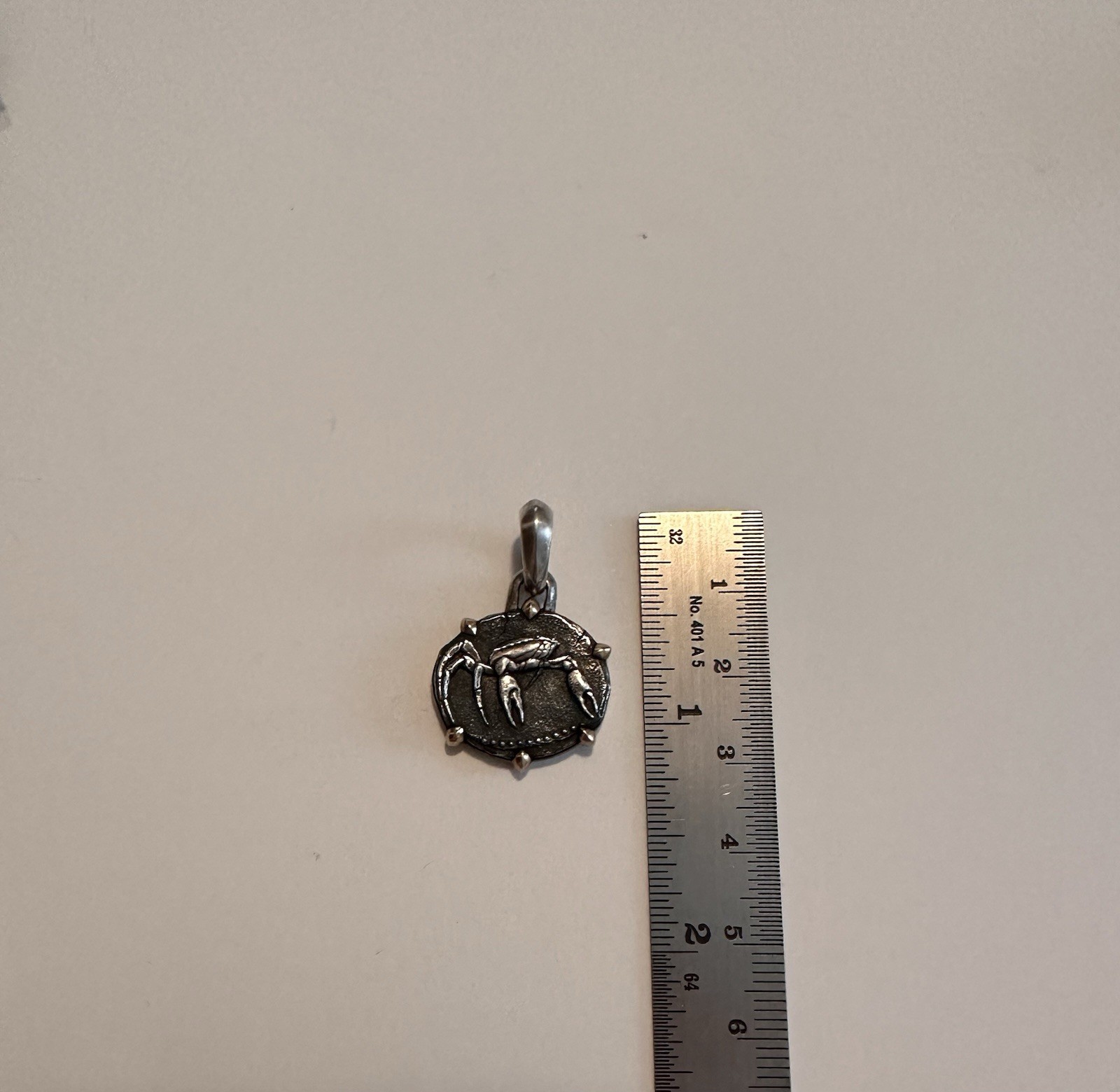 $550 David Yurman 925 Sterling Silver 18k Gold Cancer Zodiac Amulet Pendant 17mm
