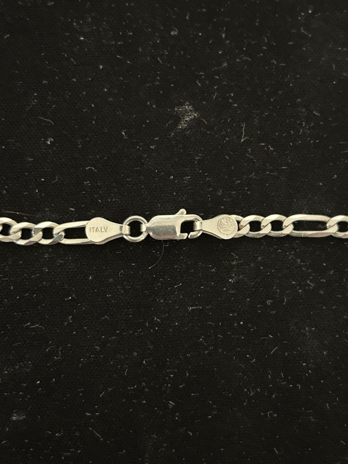 Jezlaine 925 Sterling Silver Solid Cross Pendant & Figaro Chain 20″ 14.5g