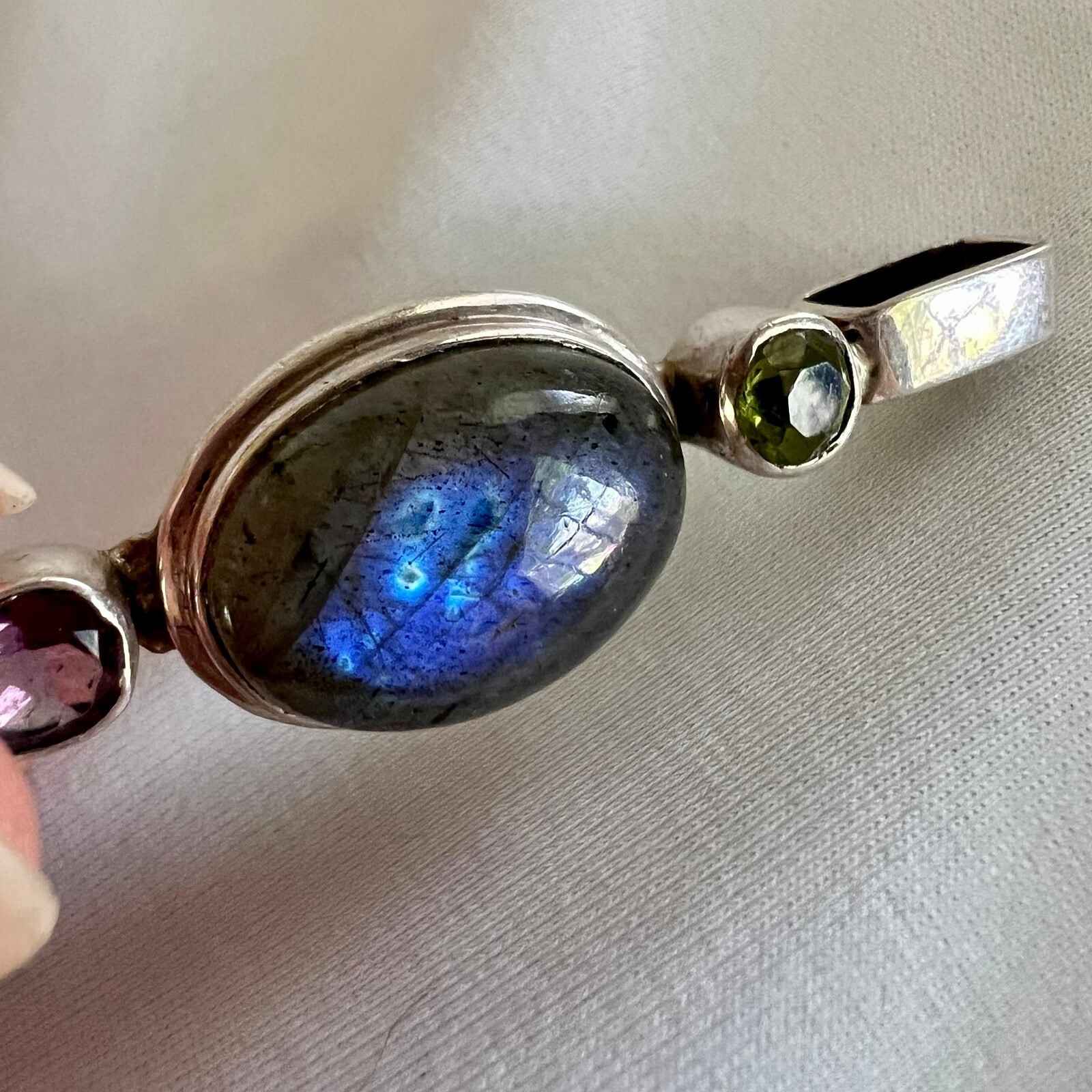 Labradorite Peridot Amethyst Gem Stone Made in India Silver Estate Pendant