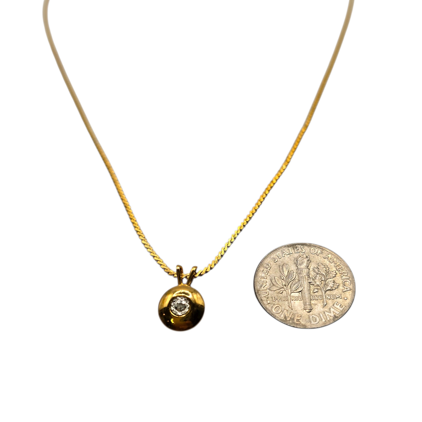 Necklace Round Pendant Clear Rhinestone Dainty Classic Minimalist 16″ SKU2978