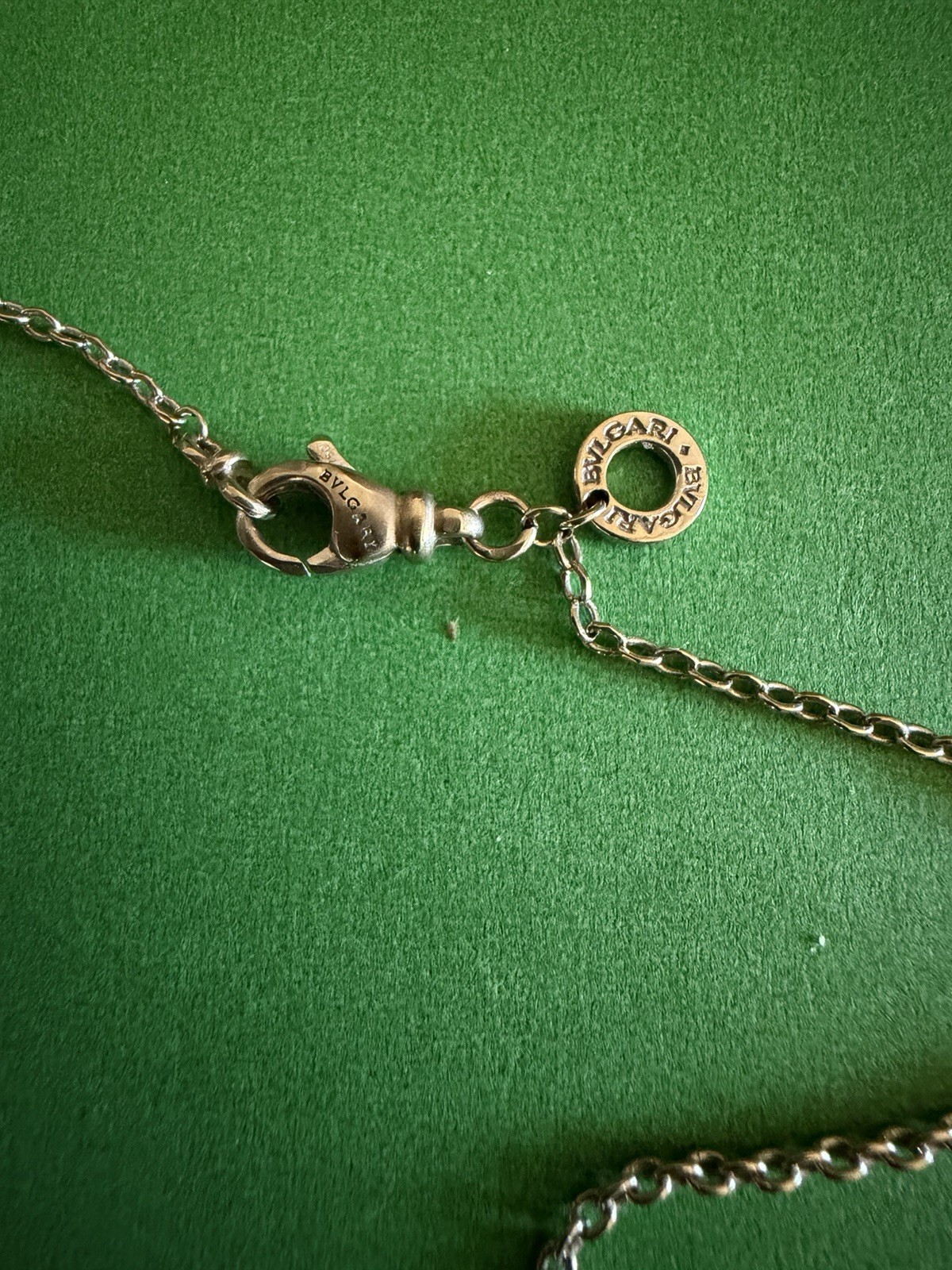 BVLGARI 17” 18K White Gold B.zero1 Pendant Necklace 11.3grams