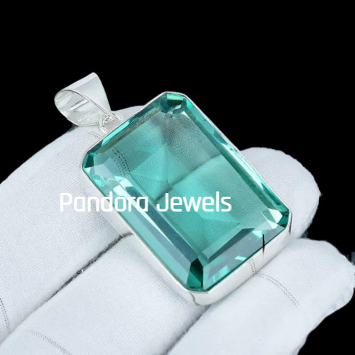 Aquamarine Gemstone Handmade 925 Sterling Silver Jewelry NEW YEAR Gift Pendant