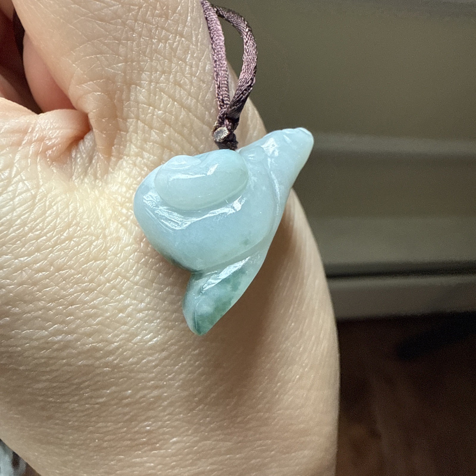 純天然翡翠A貨 untreated Myanmar Burma Grade A Jadeite 老坑冰水頭足蘭花蝸牛 手工雕Certified
