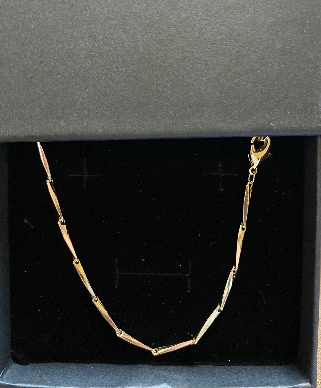 Yellow Gold Plated Bar Link Chain Necklace Lobster Claw Closure 22”
