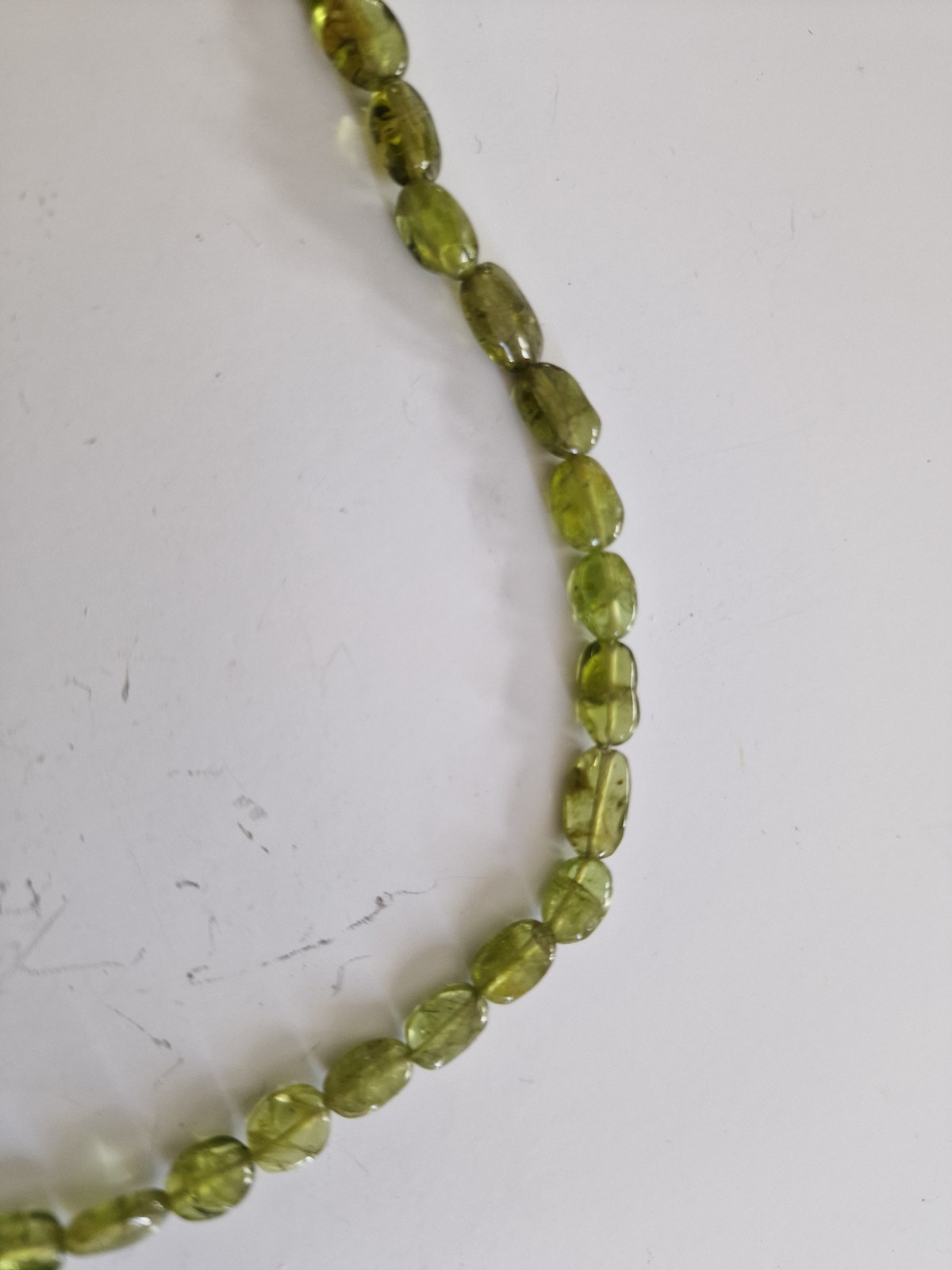 Necklace genuine peridot, cooker fit, vintage, minimalist style