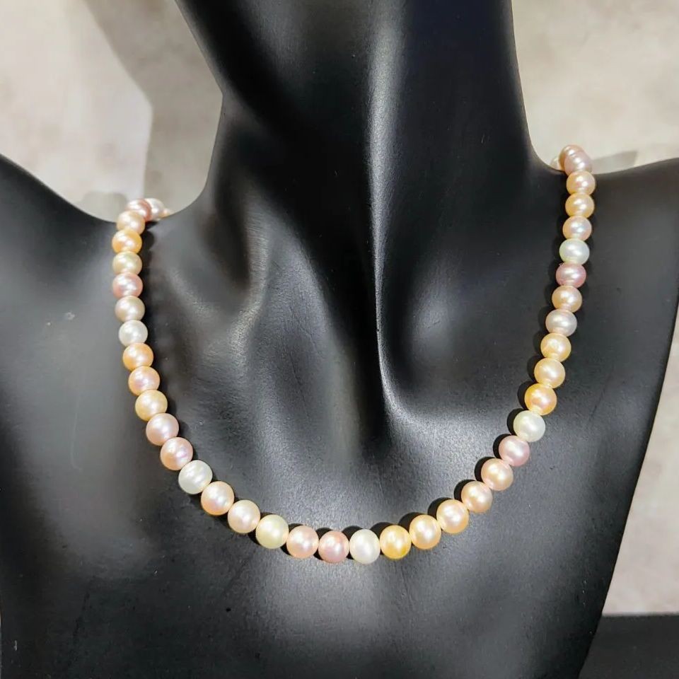 Freshwater Pearl Necklace Multicolour 6.5mm – Unused Excellent Condition Elegant